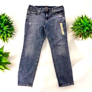 Silver Women’s Jeans, Size 16, Length 29”,
SUKI Slim